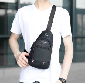 حقيبة صدر رجالية – كروس بودي على كتف واحد