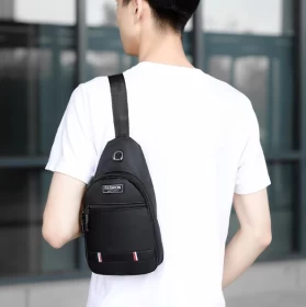 حقيبة صدر رجالية – كروس بودي على كتف واحد